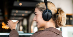 Scopri di più sull'articolo Bose rilancia le cuffie con riduzione del rumore: estetica migliorata e realtà aumentata