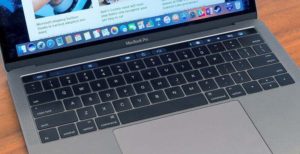 Scopri di più sull'articolo Apple pronta a dire addio alla tastiera butterfly. Ha causato troppi problemi