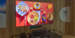 Scopri di più sull'articolo Proiettori laser a tiro corto Hisense: nel 2020 due modelli da 100″ in Italia