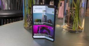 Scopri di più sull'articolo Il Galaxy Fold esce domani in Corea e a fine mese negli Usa. In Italia non arriverà mai