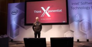 Scopri di più sull'articolo Intel lancia OneAPI, un unico linguaggio per sfruttare l’IA su qualsiasi piattaforma e hardware