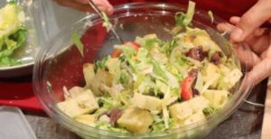 Scopri di più sull'articolo Hoover ha fatto un forno che conserva gli alimenti. Abbiamo assaggiato un pollo cucinato 3 giorni prima ed era buonissimo