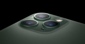 Scopri di più sull'articolo iPhone 11 Pro: può uno smartphone essere considerato professionale o è tutto marketing?