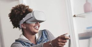 Scopri di più sull'articolo Google rinuncia al visore VR Daydream: stop alla vendita e allo sviluppo