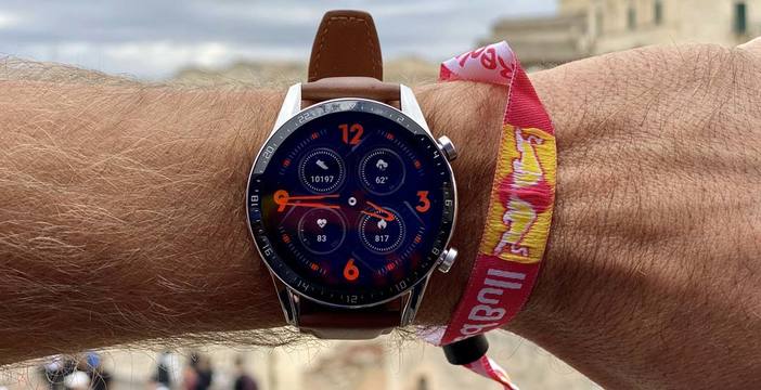 Al momento stai visualizzando Tre giorni con Huawei Watch GT2. GPS super preciso, autonomia il punto di forza