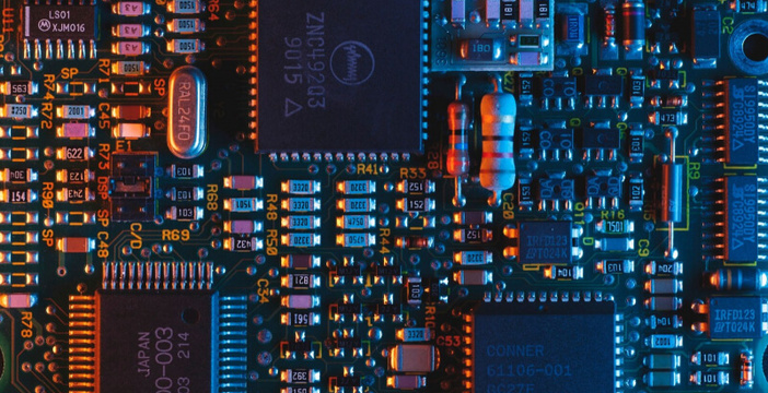 Al momento stai visualizzando Bastano 200 dollari per impiantare chip-spia in un hardware