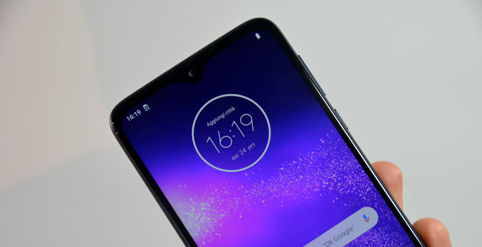 Al momento stai visualizzando Motorola vuole rilanciarsi in Europa, ma Moto E6 Play, G8 Plus e One Macro sanno di già visto