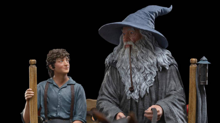 Scopri di più sull'articolo The Lord of the Rings Masters Collection Gandalf & Frodo on Cart Limited Edition di Weta Workshop