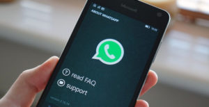 Scopri di più sull'articolo Windows Phone, addio a WhatsApp dal mese prossimo. Cala il sipario anche su iPhone 4