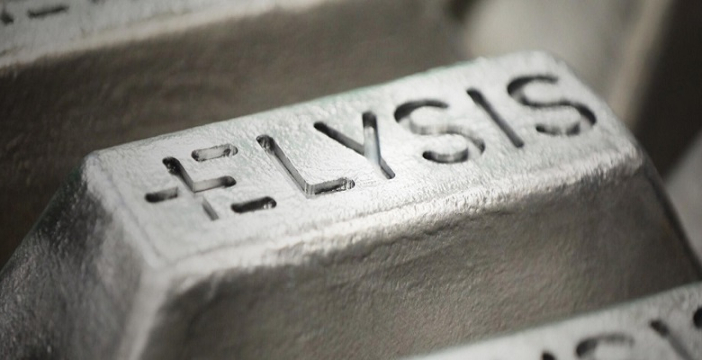 Al momento stai visualizzando Apple ha acquistato il primo lotto di alluminio “carbon-free” della storia