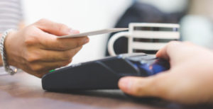 Scopri di più sull'articolo Retromarcia: non ci saranno multe per chi non vuole adottare il POS