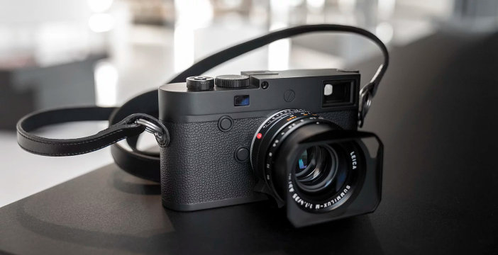 Al momento stai visualizzando La nuova full frame di Leica che scatta solo in bianco e nero: M10 Monochrom