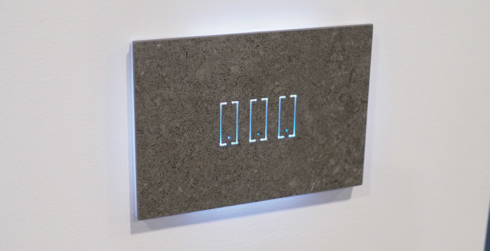 Al momento stai visualizzando L’interruttore bello da vedere: iotty “veste” Smart Switch di grès porcellanato