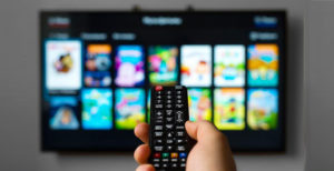 Scopri di più sull'articolo Hbb Tv, cos’è, come funziona e cosa serve per vedere la TV interattiva