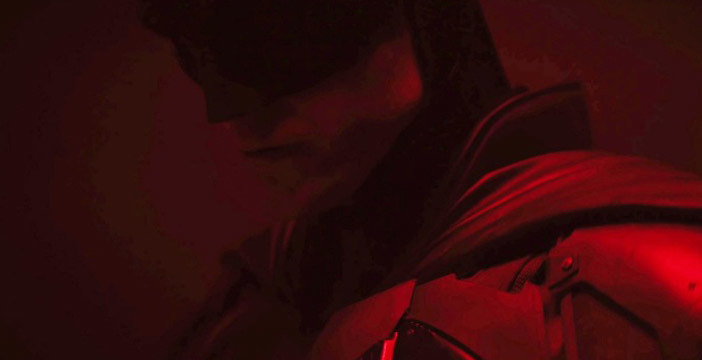 Al momento stai visualizzando Ecco le prime immagini del nuovo Batman di Robert Pattinson