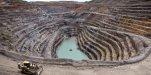 Scopri di più sull'articolo Congo in isolamento: fortniture di cobalto per le auto elettriche a rischio