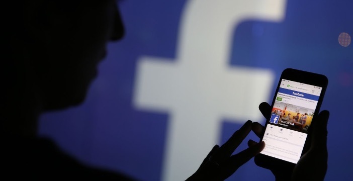 Al momento stai visualizzando Facebook e COVID-19: traffico in aumento del 70%. Ridotta la banda dei video su tutti i servizi