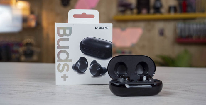 Al momento stai visualizzando Samsung Galaxy Buds+ in prova. Come si sentono gli auricolari con triplo microfono e sound AKG