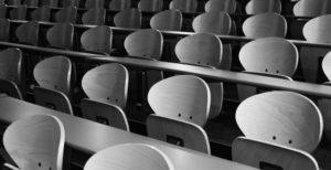 Scopri di più sull'articolo Misure Coronavirus: il bonus docenti vale per la didattica online. Negozi elettronica aperti