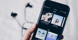 Scopri di più sull'articolo Quarantena e ascolto di musica: a sorpresa lo streaming audio è in calo