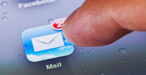 Scopri di più sull'articolo Mail di iOS, scoperta (e chiusa) una brutta falla di sicurezza. Gli esperti: “Nessuna prova di sfruttamento di massa”