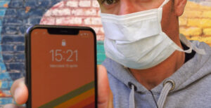 Scopri di più sull'articolo Arriva iOS 13.5: più facile sbloccare l’iPhone con la mascherina. Ecco le API per il tracciamento con Immuni