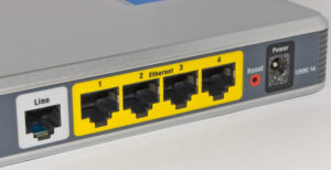 Scopri di più sull'articolo Connessioni ADSL, VDSL ed EVDSL: quali sono le differenze