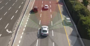 Scopri di più sull'articolo Mobileye: “I robotaxi nel 2022. Saranno il ponte verso le auto a guida autonoma consumer”