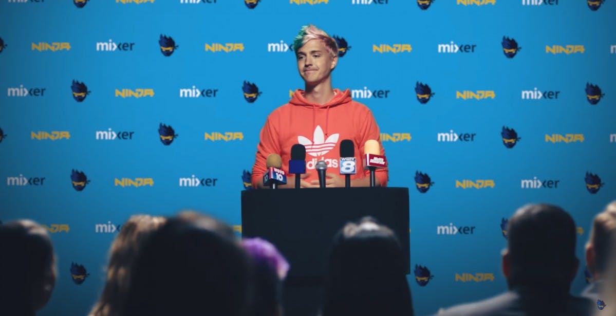 Addio, Mixer: Microsoft vende la piattaforma a Facebook