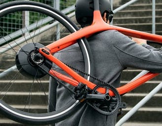 Al momento stai visualizzando Gogoro presenta l’innovativa eBike Eeyo. Il segreto è la Smartwheel