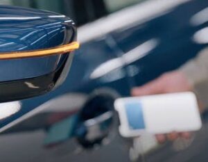 Scopri di più sull'articolo Novità Apple anche in automotive: migliora CarPlay, iPhone come chiave, punti di ricarica in Maps