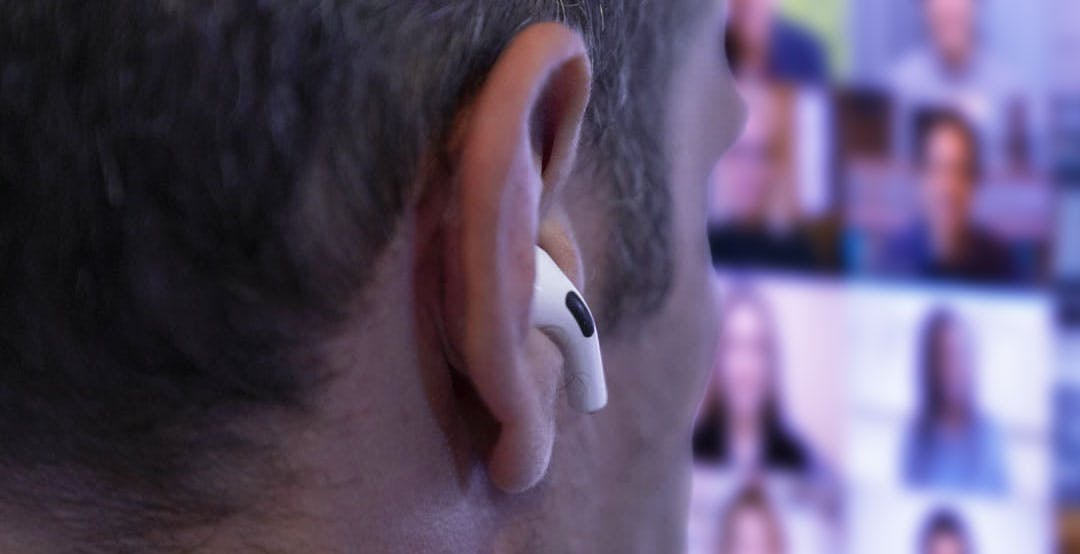 Ecco perché non devi usare il Bluetooth per le tue call (se vuoi bene a chi ti sente)