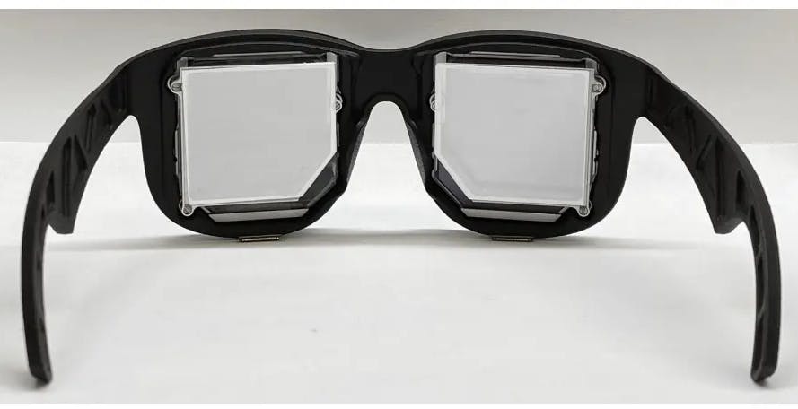 Scopri di più sull'articolo Facebook sta sviluppando un visore VR simile a un paio di occhiali da sole