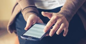 Scopri di più sull'articolo Marketing “selvaggio”: maxi-multa a Wind Tre. Sanzionata anche Iliad per violazioni alla privacy