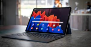 Scopri di più sull'articolo Nuovi Galaxy Tab S7 e S7+, 120 Hz di refresh rate e integrazione con Windows 10 senza precedenti