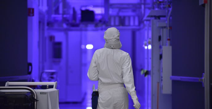 Al momento stai visualizzando Ammessa la crisi, Intel silura il Chief Engineering Officer Murthy Renduchintala