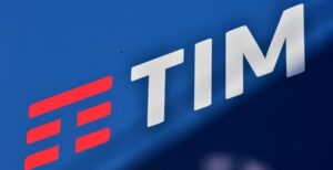 Scopri di più sull'articolo Buffagni: “Rete unica? TIM non può avere la maggioranza”