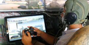 Scopri di più sull'articolo Il nuovo letale carro armato israeliano si comanda con il controller della Xbox e sembra un videogioco