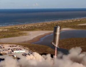 Scopri di più sull'articolo Ancora un test positivo per SpaceX: il prototipo di Starship decolla e atterra perfettamente