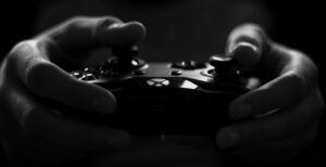 Scopri di più sull'articolo L’impatto sul pianeta dei giochi in streaming: +30% emissioni CO2 se diventano la normalità