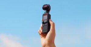 Scopri di più sull'articolo Anteprima DJI Pocket 2. Sensore più grande, controller stick e audio migliorato