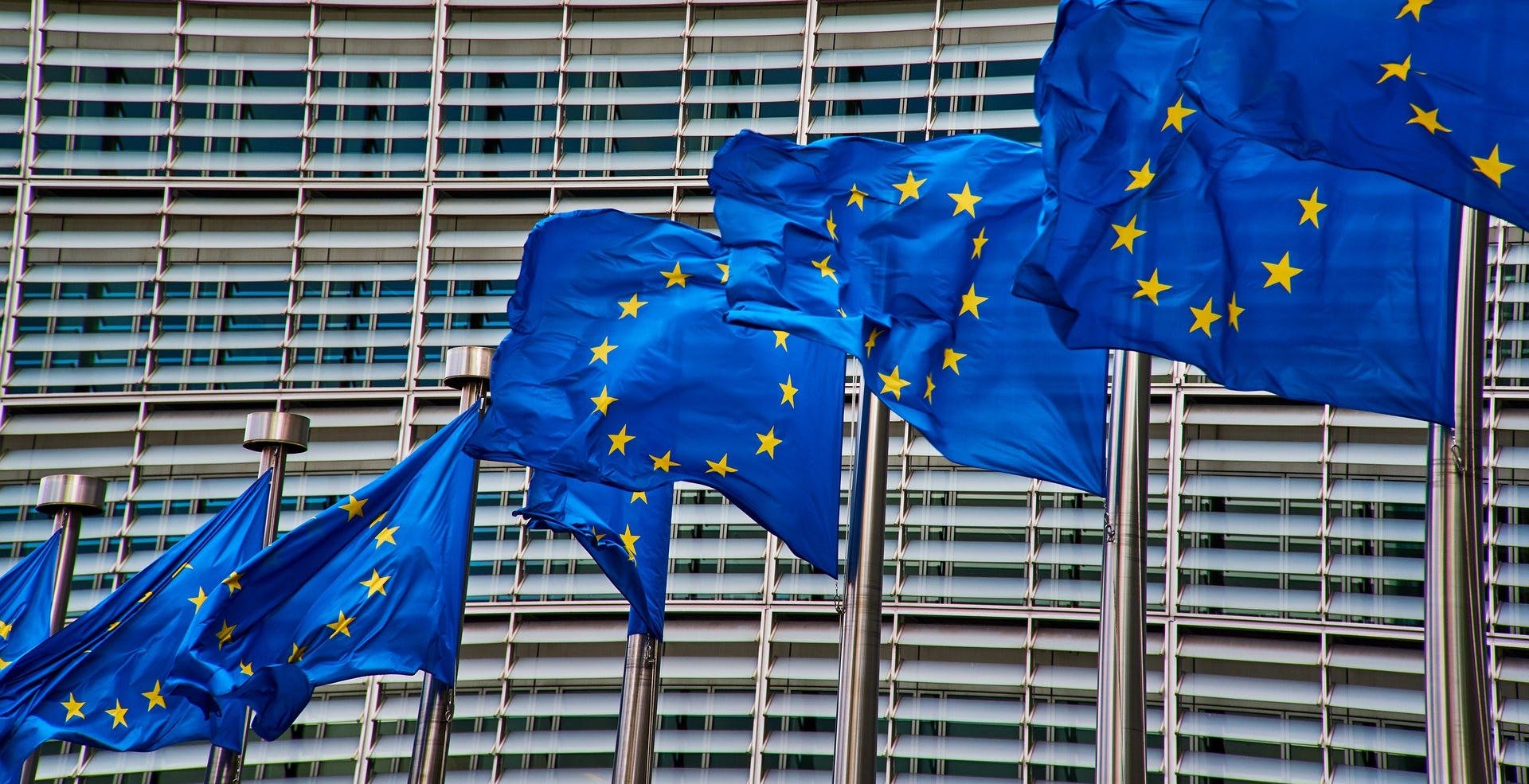 Al momento stai visualizzando Amazon nel mirino dell’UE: due le indagini avviate per abuso di posizione dominante