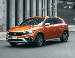 Scopri di più sull'articolo Fiat svela la Tipo 2021: arrivano la Crossover, più tecnologia, ma manca coraggio per i motori