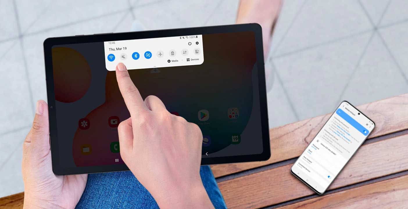 Al momento stai visualizzando Voucher banda larga, l’offerta di WindTre:  due tablet, uno con il powerbank per soddisfare i requisiti. Tim mugugna