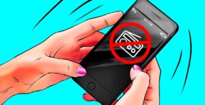 Scopri di più sull'articolo Samsung toglie la radio dagli smartphone degli utenti con un aggiornamento. Dovranno farlo tutti: è la legge (assurda)