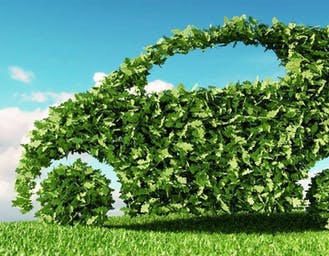 Al momento stai visualizzando Incentivi, la bomba dal Governo: detrazione del 50% e cessione del credito per le auto elettriche