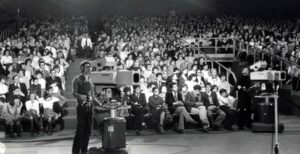 Scopri di più sull'articolo La nascita della TV commerciale in Italia in un docufilm gratuito sulla storia della gloriosa Antenna 3