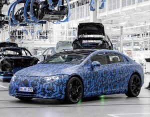 Scopri di più sull'articolo Mercedes svela il piano elettrico: 6 vetture nei prossimi due anni