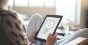 Scopri di più sull'articolo Chatbot al posto delle persone dopo la loro morte: Microsoft deposita il primo brevetto