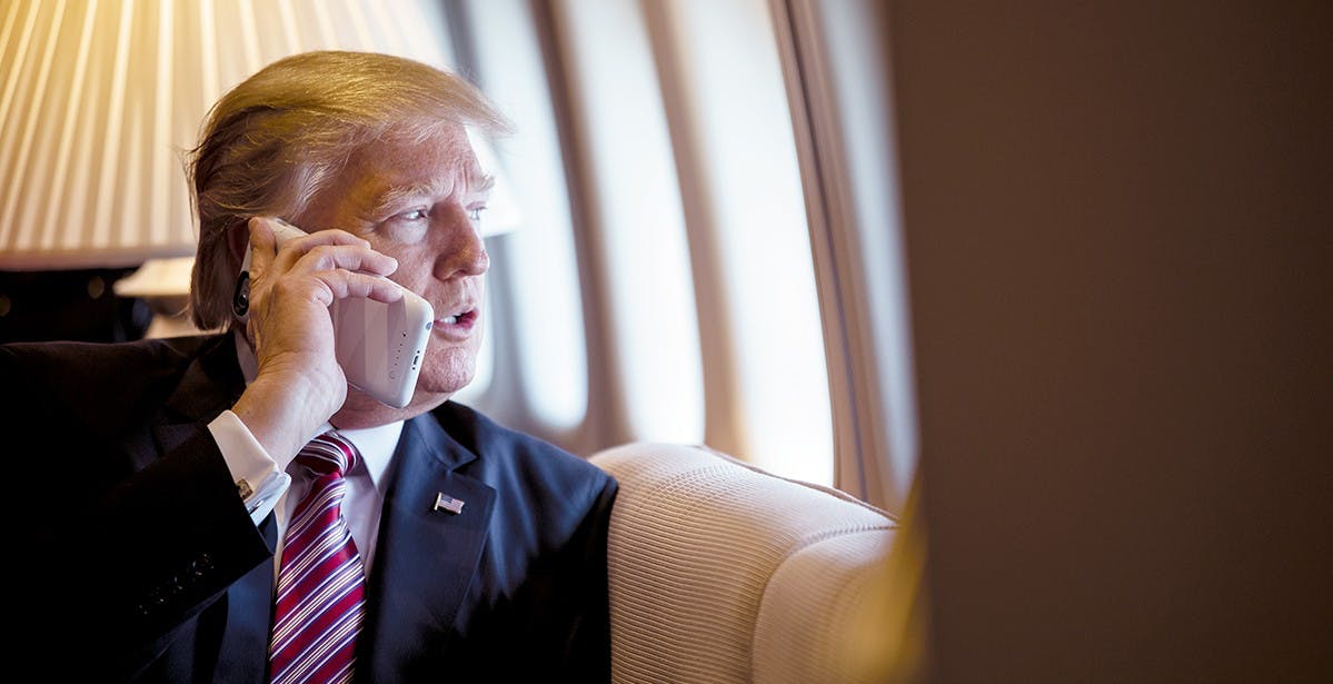 Al momento stai visualizzando YouTube ha sospeso il canale di Trump: alcuni video incitavano alla violenza